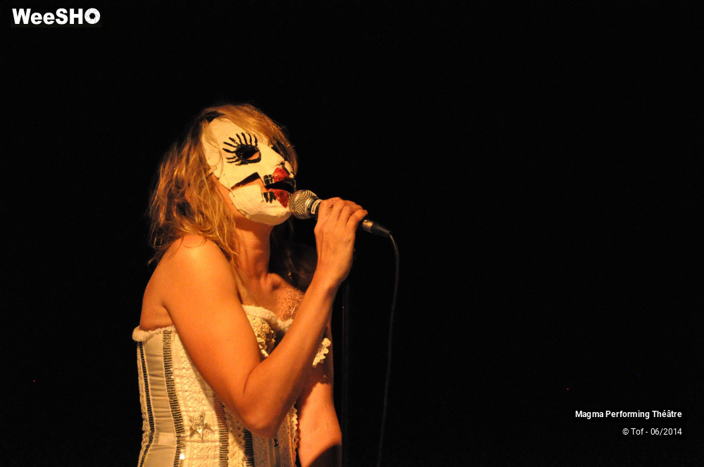 40/66 photos du spectacle Le ciel rouge n'a plus soif