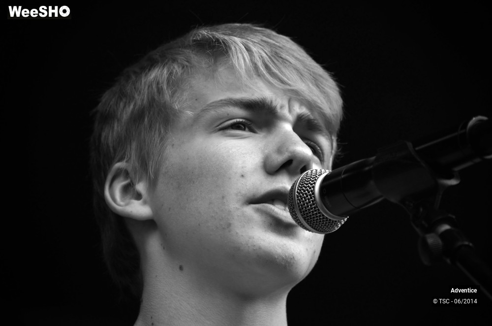 19/30 photos du spectacle Adventice