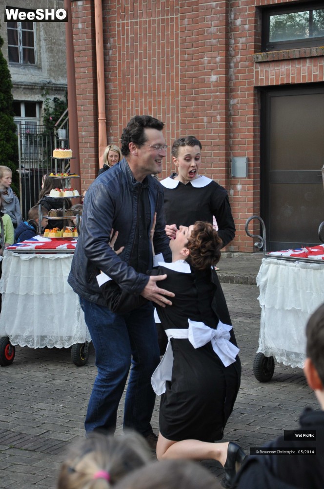 54/60 photos du spectacle Wet PicNic