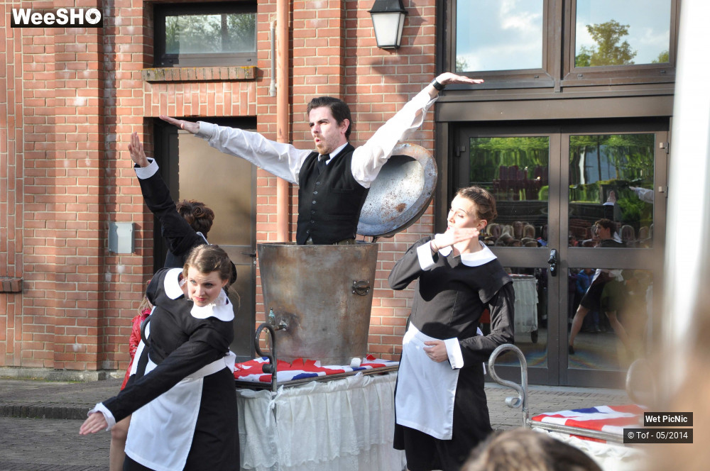 30/60 photos du spectacle Wet PicNic