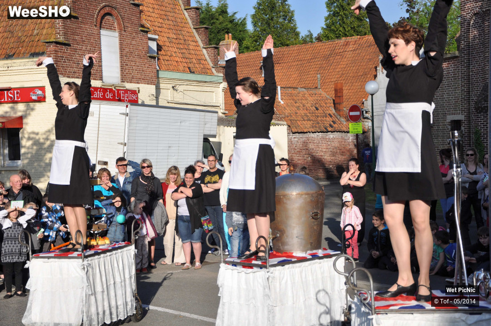 36/60 photos du spectacle Wet PicNic
