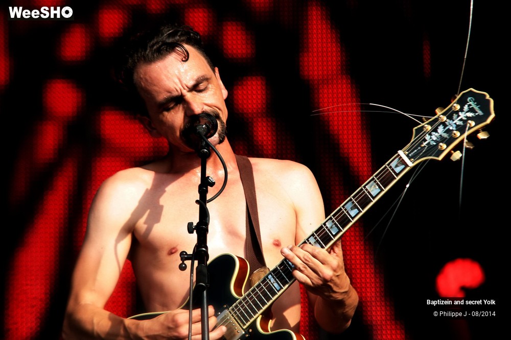 1/13 photos du spectacle Baptizein and secret Yolk