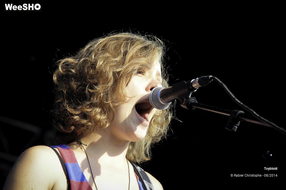 32/41 photos du spectacle Toybloid