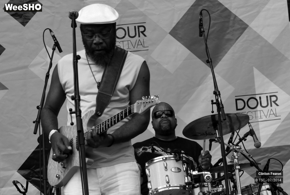 19/29 photos du spectacle Clinton Fearon