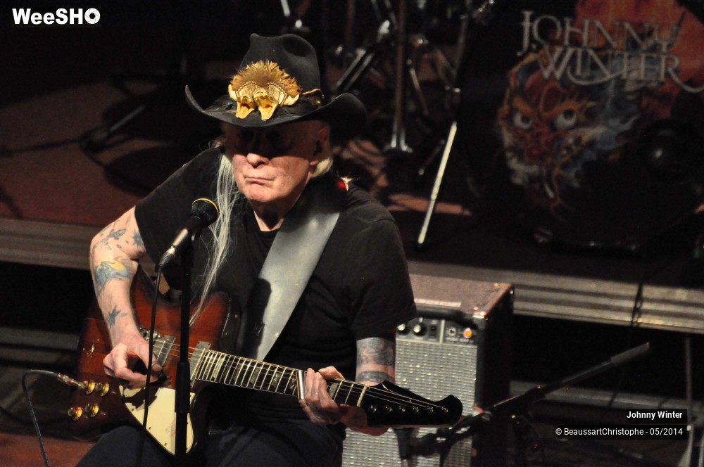 52/53 photos du spectacle Johnny Winter