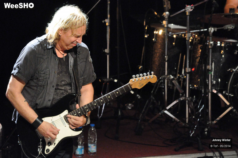 12/53 photos du spectacle Johnny Winter