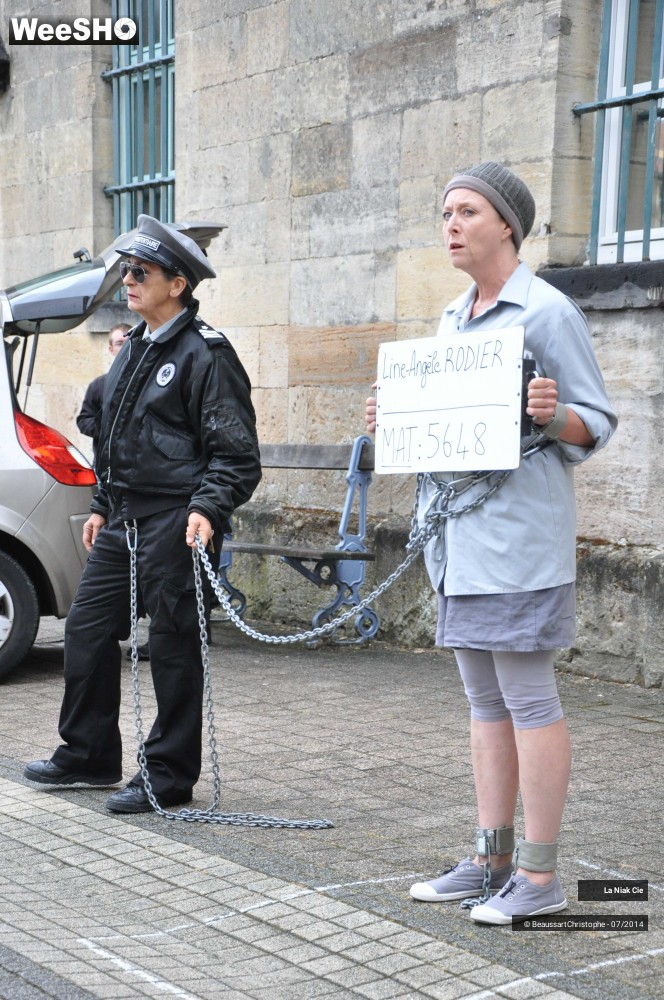 52/60 photos du spectacle Décret 412 / Opération Borderline