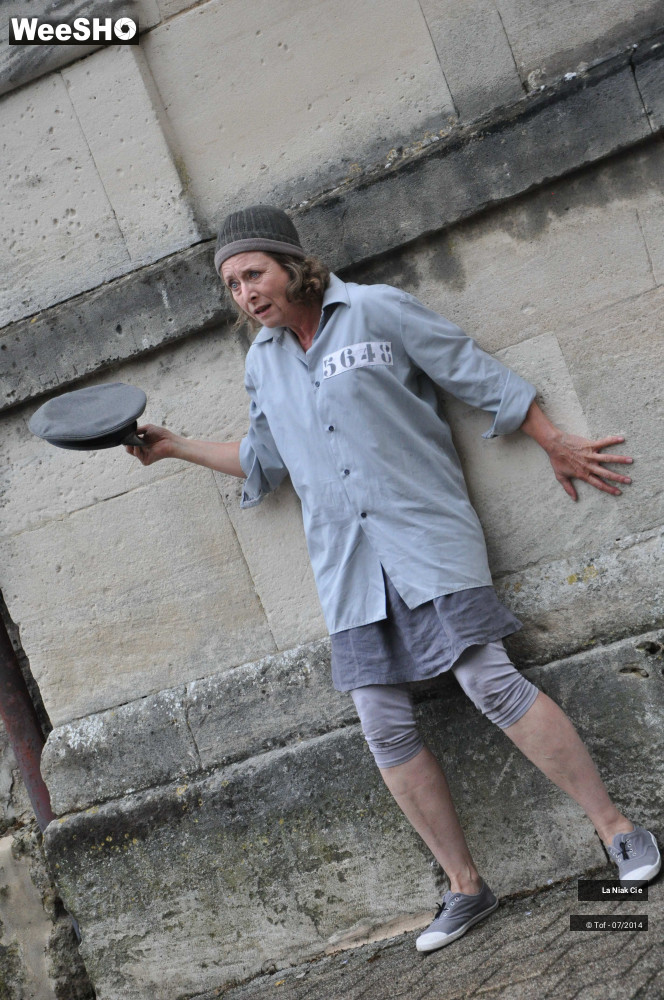 18/60 photos du spectacle Décret 412 / Opération Borderline