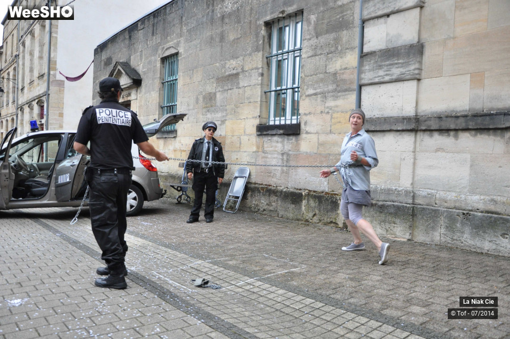 46/60 photos du spectacle Décret 412 / Opération Borderline