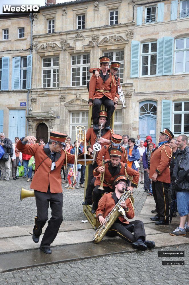 36/48 photos du spectacle L'espérance de Saint Coin