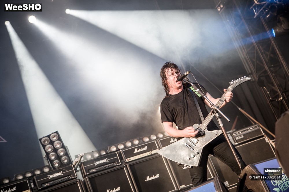 17/49 photos du spectacle Airbourne