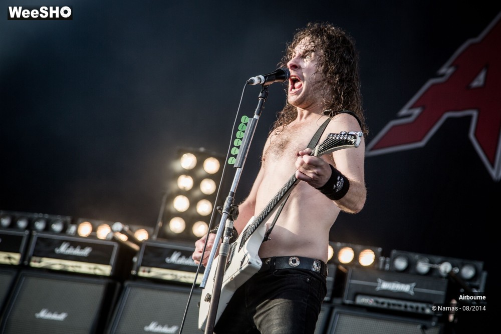 28/49 photos du spectacle Airbourne