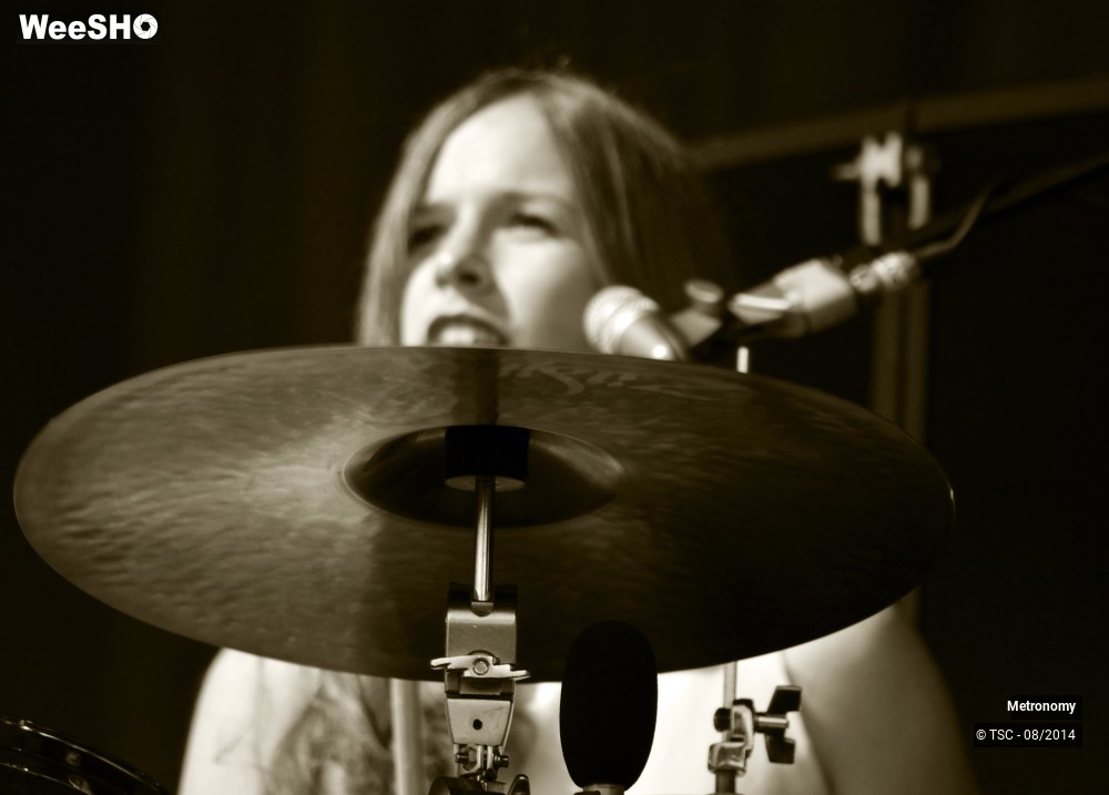 3/7 photos du spectacle Metronomy 