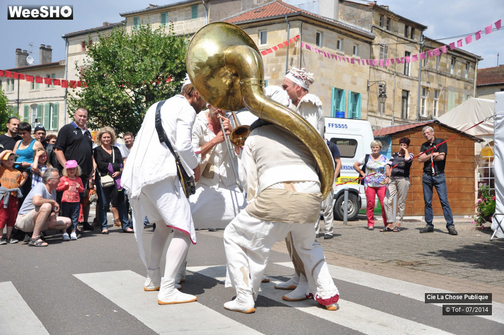 9/50 photos du spectacle O.G.M (Offre Généreuse de Mélodies)