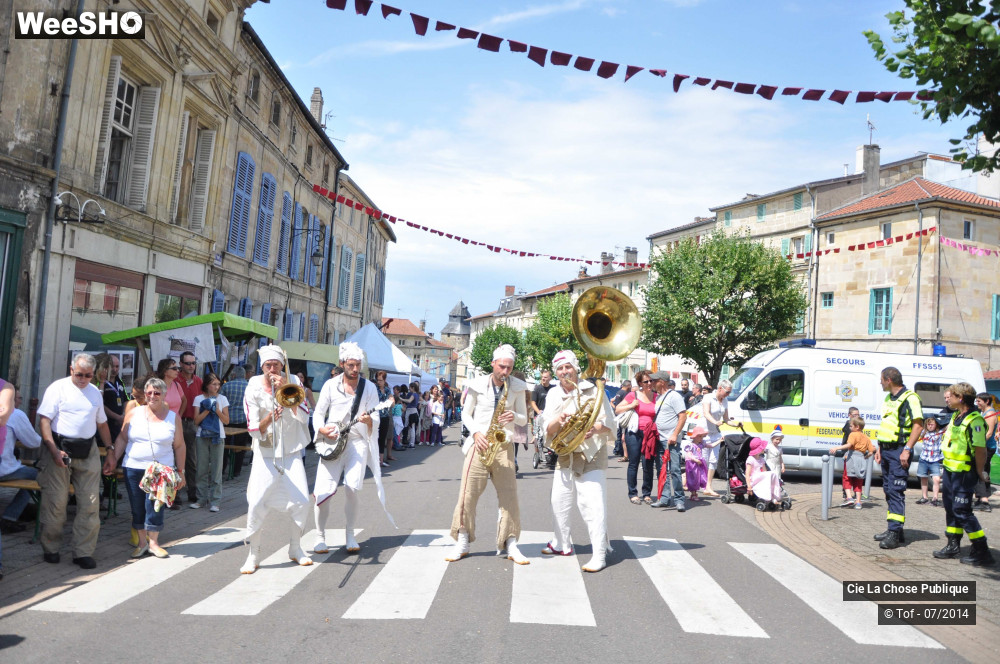 15/50 photos du spectacle O.G.M (Offre Généreuse de Mélodies)
