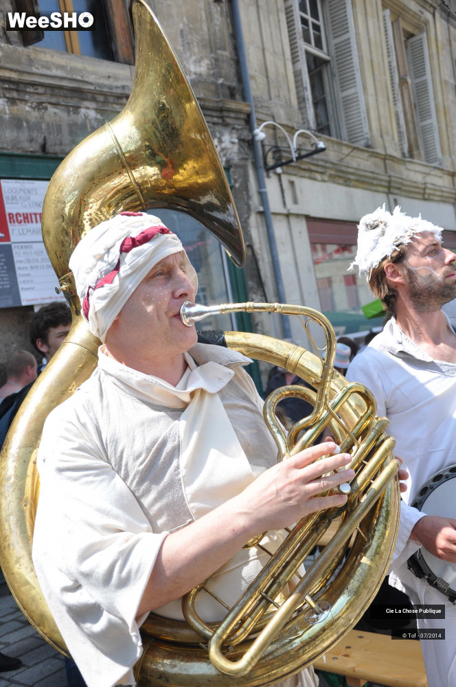 27/50 photos du spectacle O.G.M (Offre Généreuse de Mélodies)