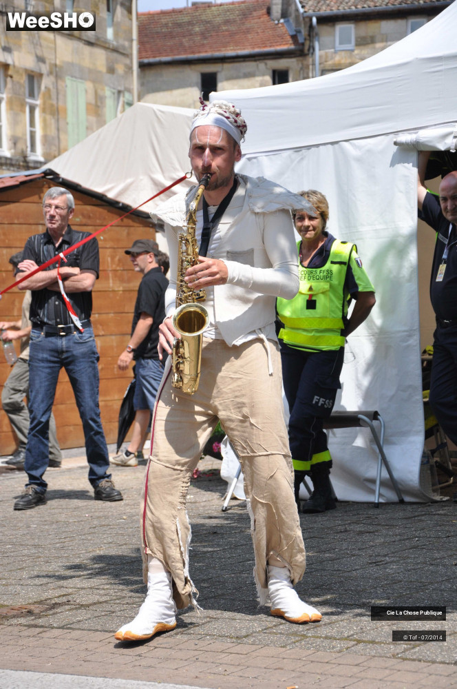 28/50 photos du spectacle O.G.M (Offre Généreuse de Mélodies)