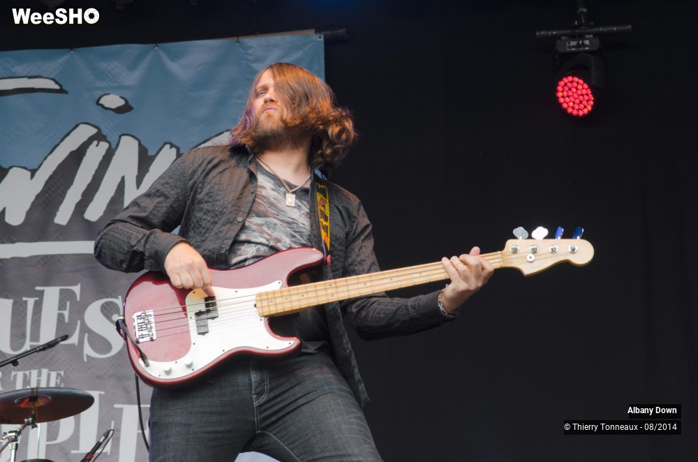 14/27 photos du spectacle Albany Down