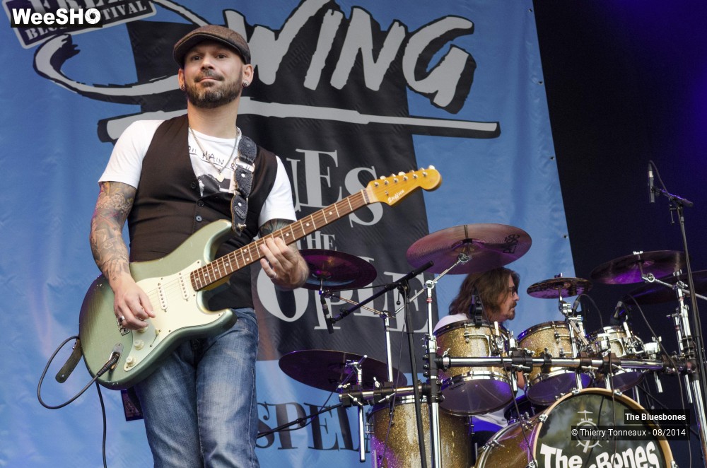 7/37 photos du spectacle The Bluesbones