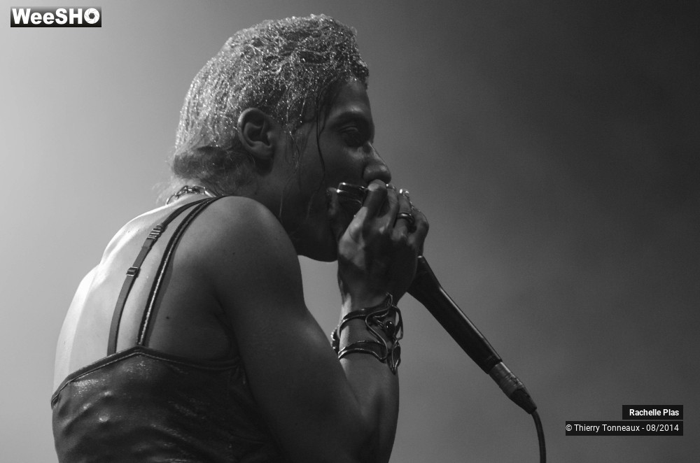 28/46 photos du spectacle Rachelle Plas