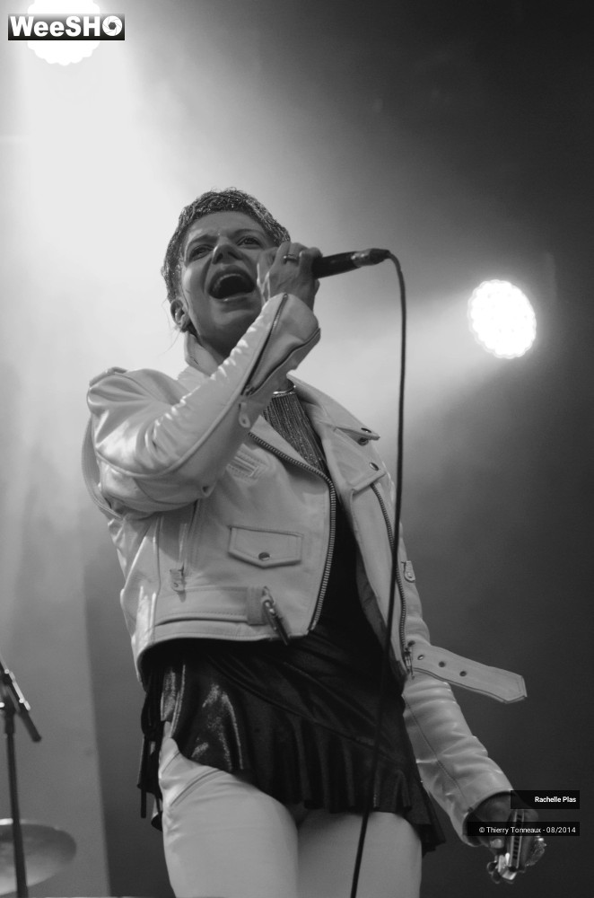 32/46 photos du spectacle Rachelle Plas