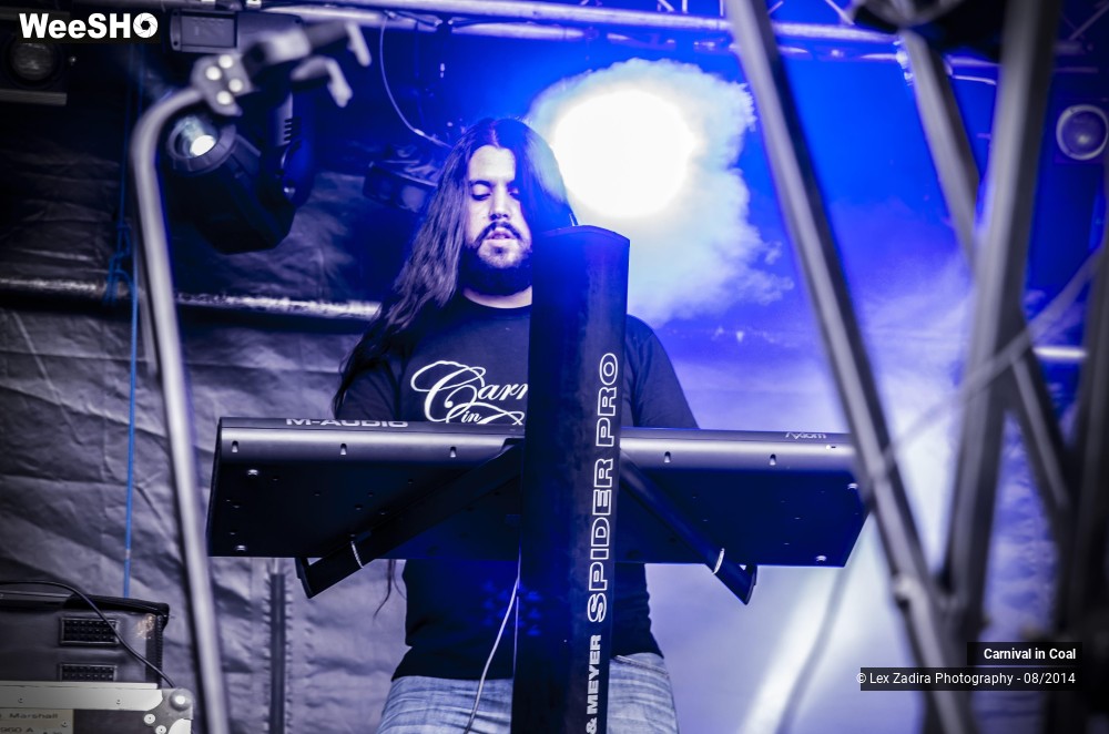 8/10 photos du spectacle Carnival in Coal