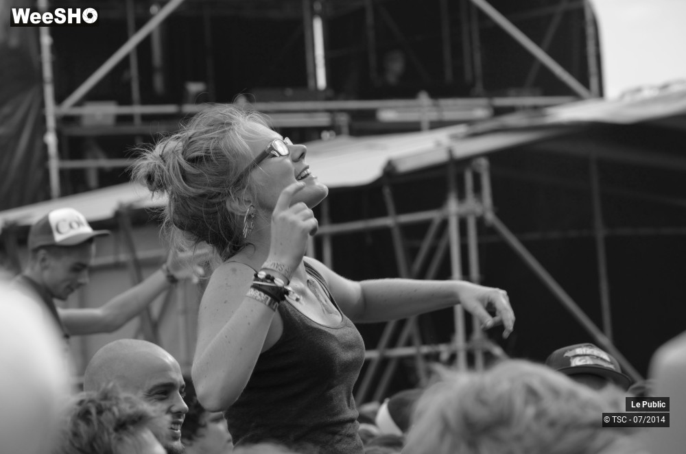 8/33 photos du spectacle Ambiance Festival de Dour 2014 Jour 4