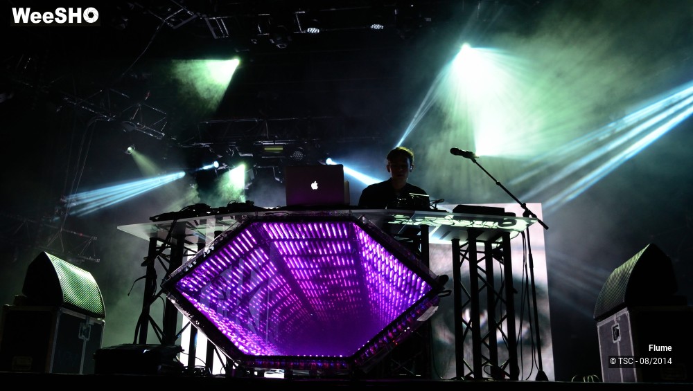 1/14 photos du spectacle Flume