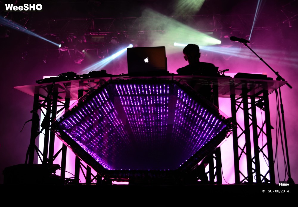 12/14 photos du spectacle Flume