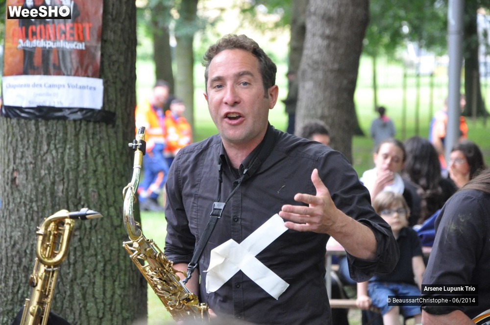 28/43 photos du spectacle Arsene Lupunk Trio