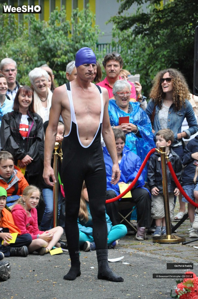 11/42 photos du spectacle Le Cirque démocratique de la Belgique