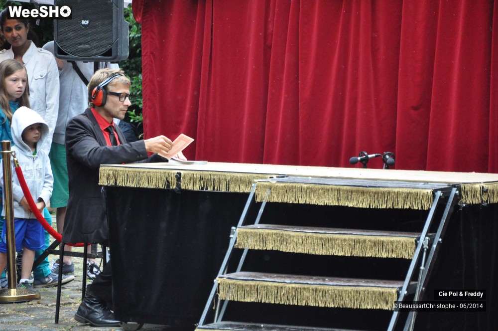 16/42 photos du spectacle Le Cirque démocratique de la Belgique