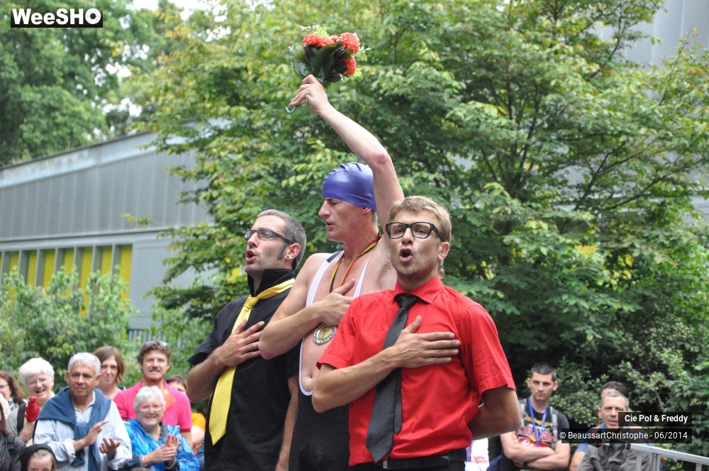 24/42 photos du spectacle Le Cirque démocratique de la Belgique