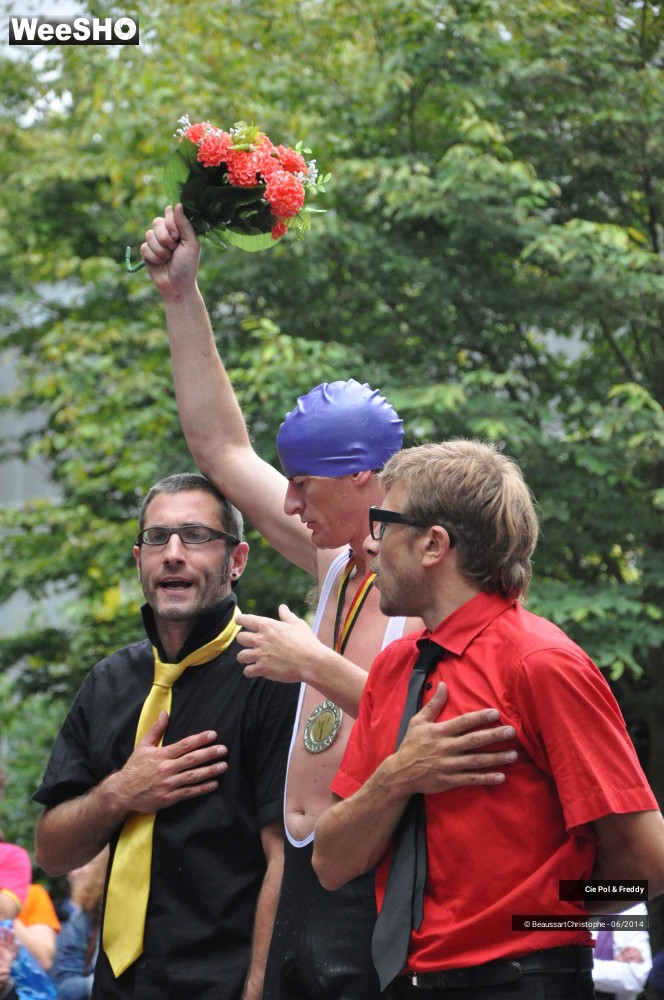 25/42 photos du spectacle Le Cirque démocratique de la Belgique