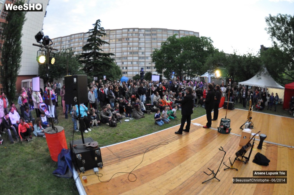 32/33 photos du spectacle Arsene Lupunk Trio