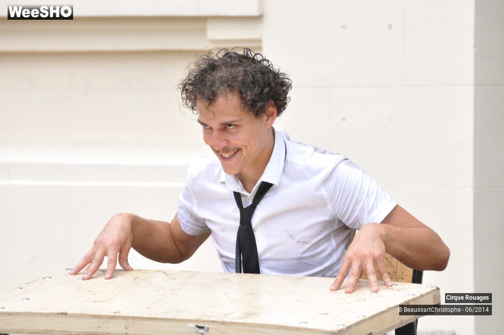 15/34 photos du spectacle Om Taf