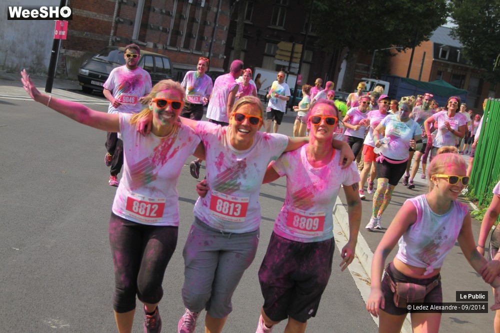 7/50 photos du spectacle Color Me Rad - Arrivée toute bariolée