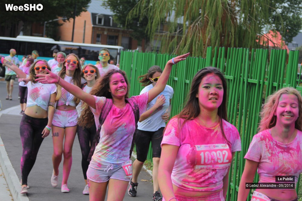 14/50 photos du spectacle Color Me Rad - Arrivée toute bariolée