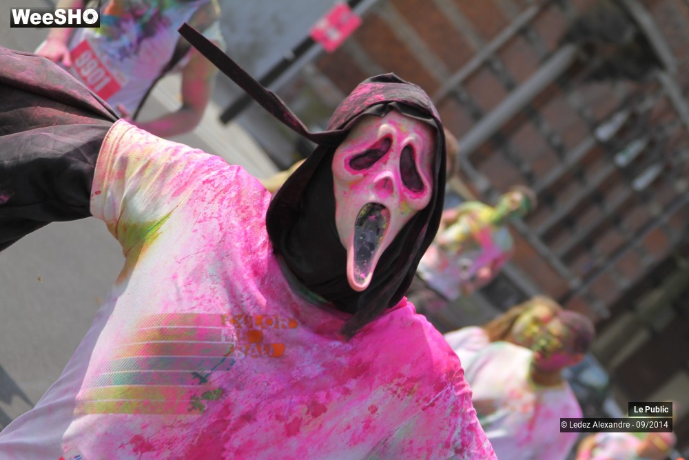 24/50 photos du spectacle Color Me Rad - Arrivée toute bariolée