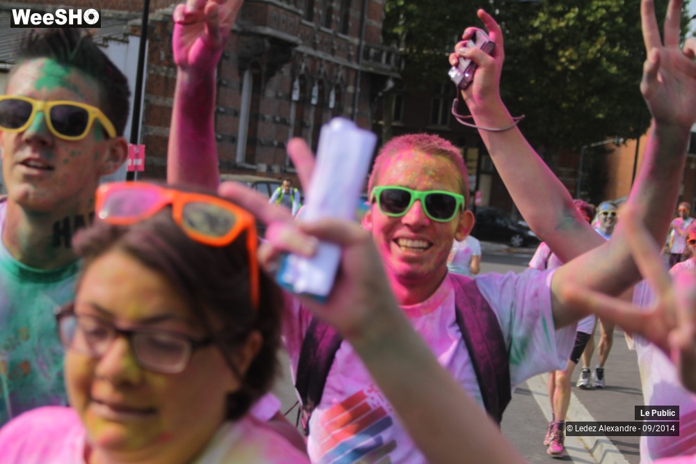 26/50 photos du spectacle Color Me Rad - Arrivée toute bariolée