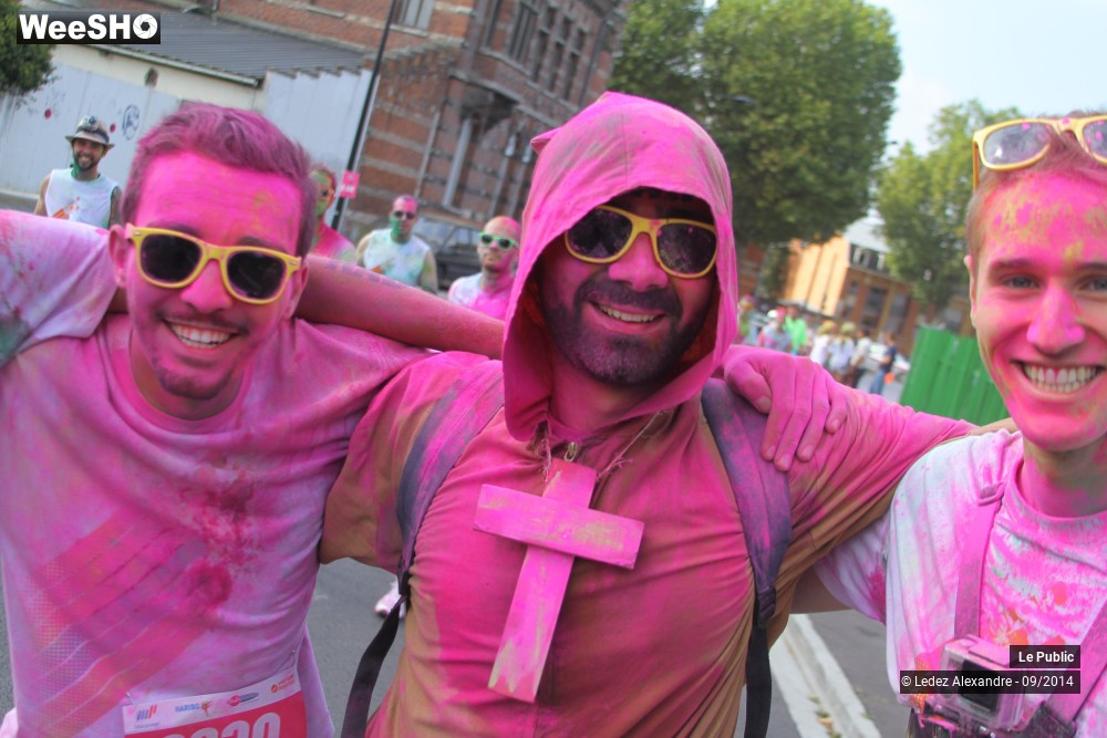 45/50 photos du spectacle Color Me Rad - Arrivée toute bariolée