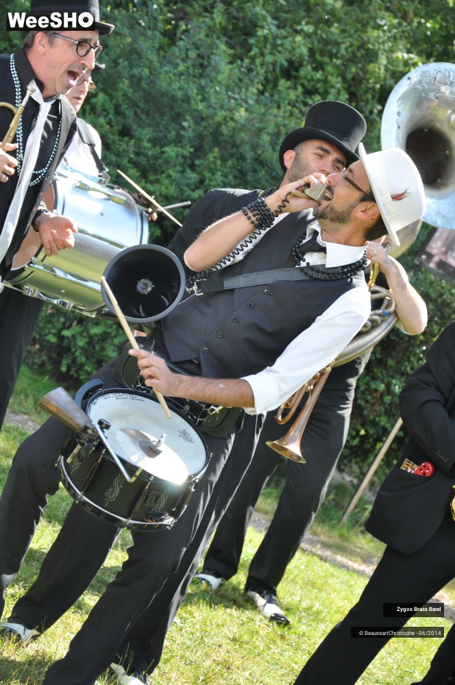 2/28 photos du spectacle NOLA 2nd Line