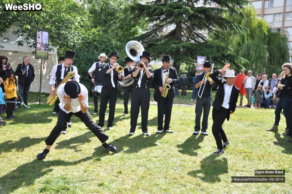 9/28 photos du spectacle NOLA 2nd Line