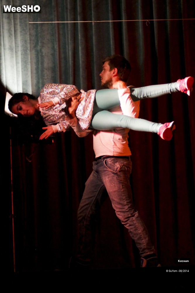 12/48 photos du spectacle Danse ton environnement