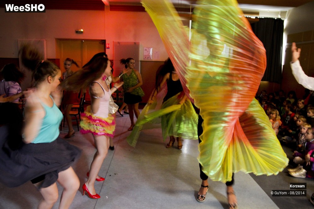 40/48 photos du spectacle Danse ton environnement