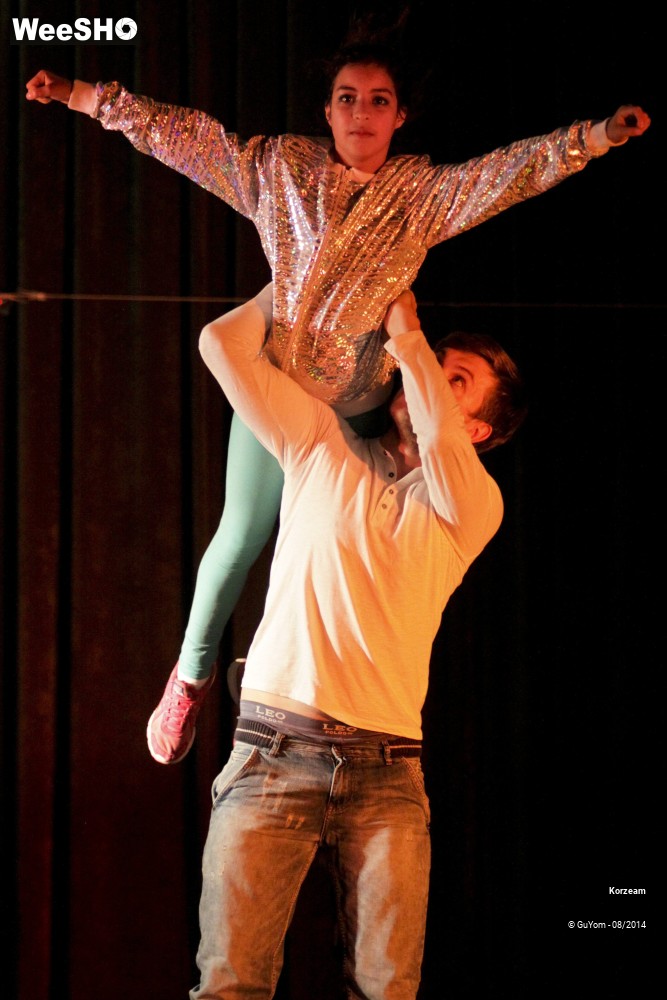 44/48 photos du spectacle Danse ton environnement
