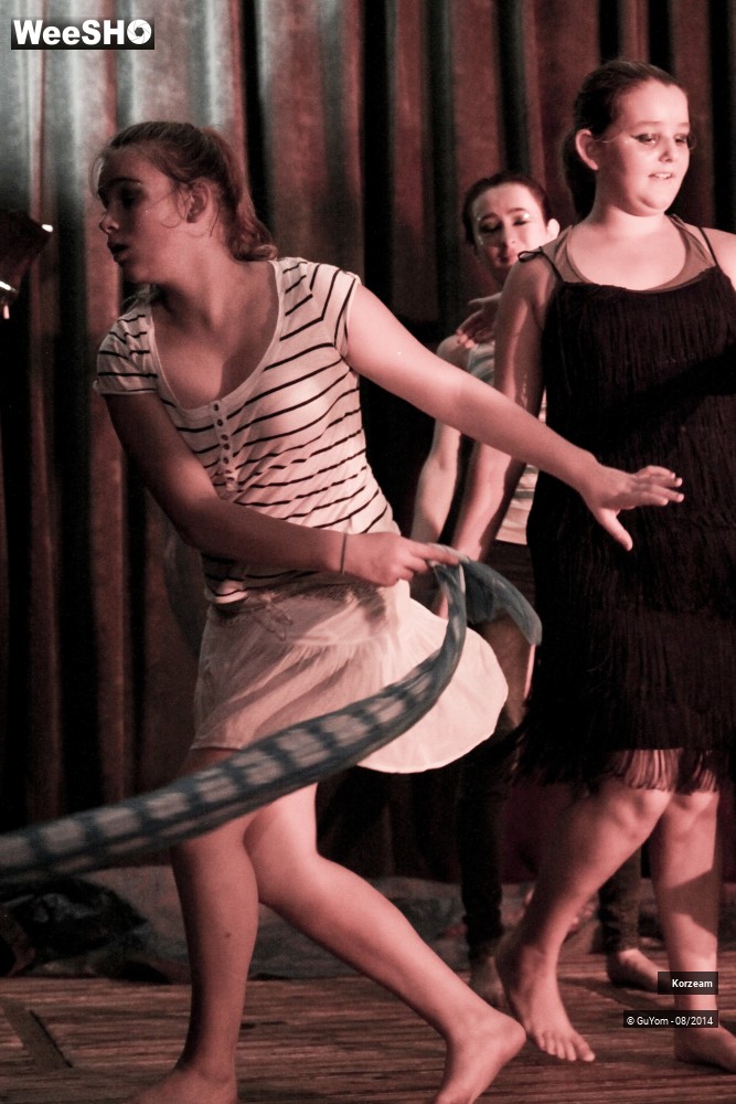47/48 photos du spectacle Danse ton environnement