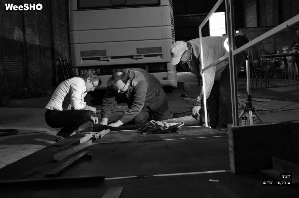 14/49 photos du spectacle Construction d'un Opéra bus