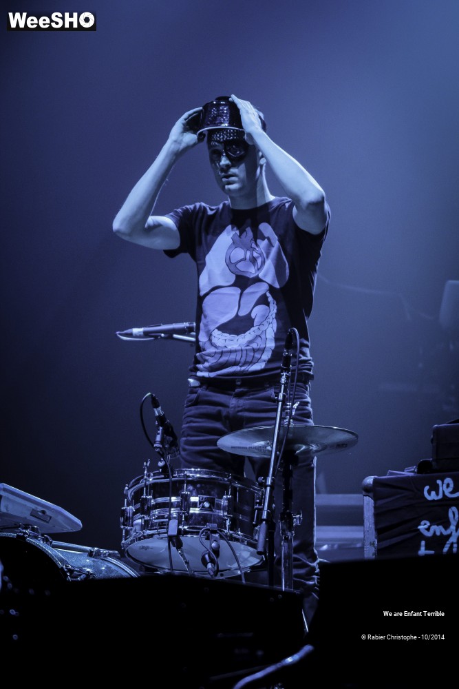 2/50 photos du spectacle We are enfant terrible