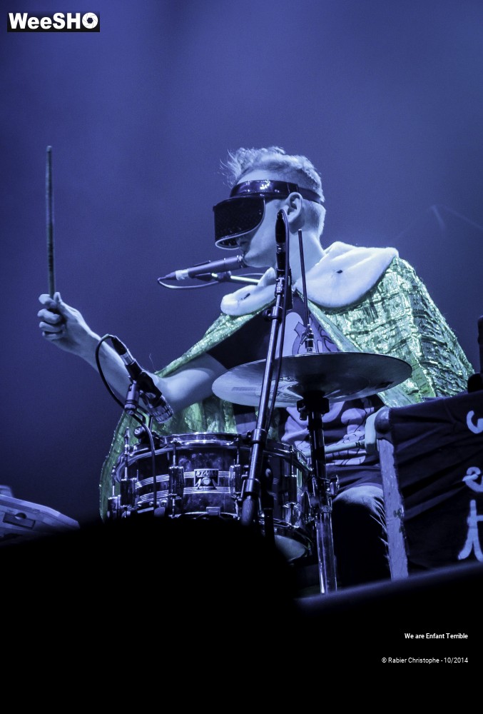 32/50 photos du spectacle We are enfant terrible